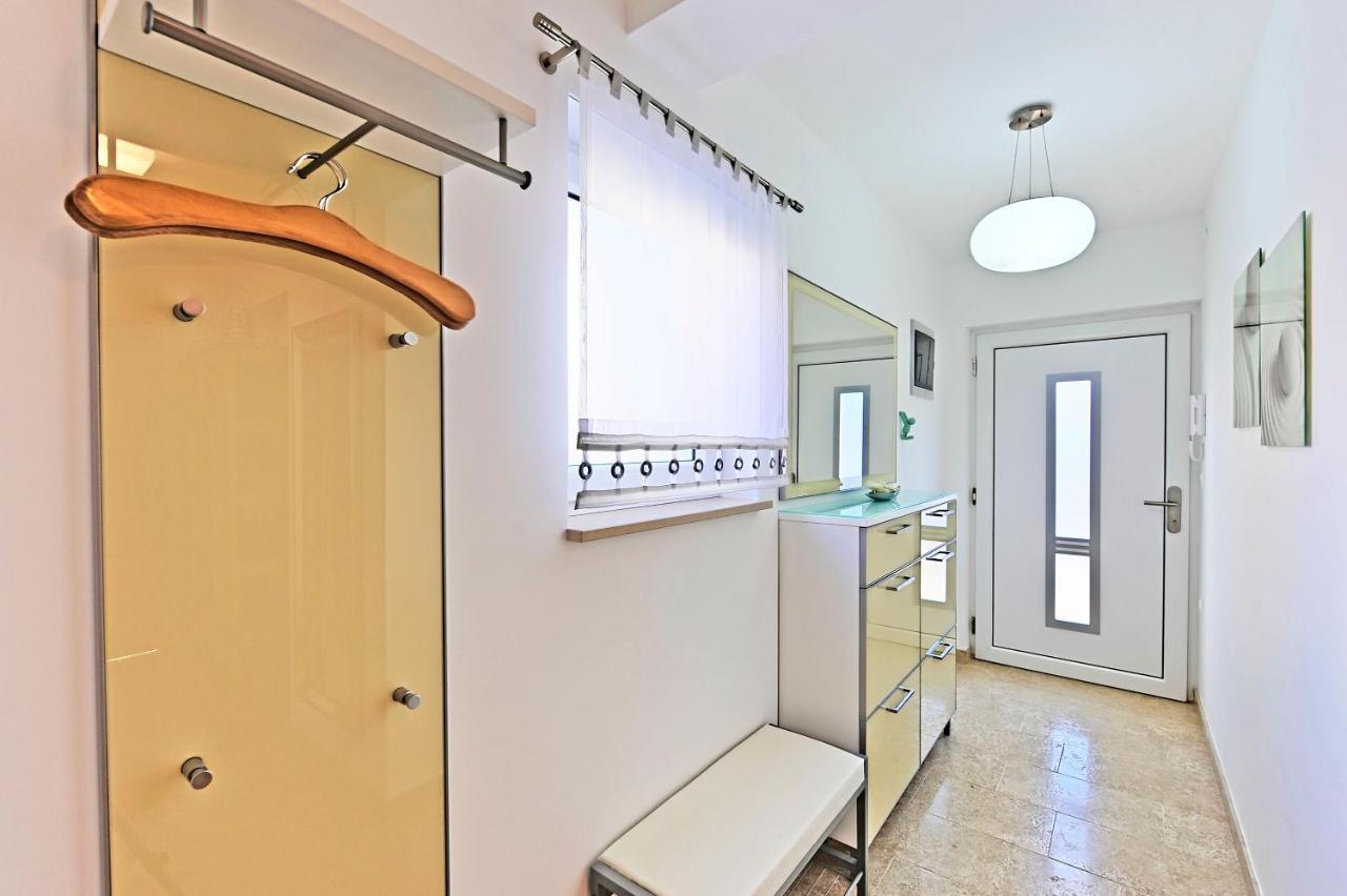 Casa Tara Three-Bedroom Holiday Home Pola Esterno foto