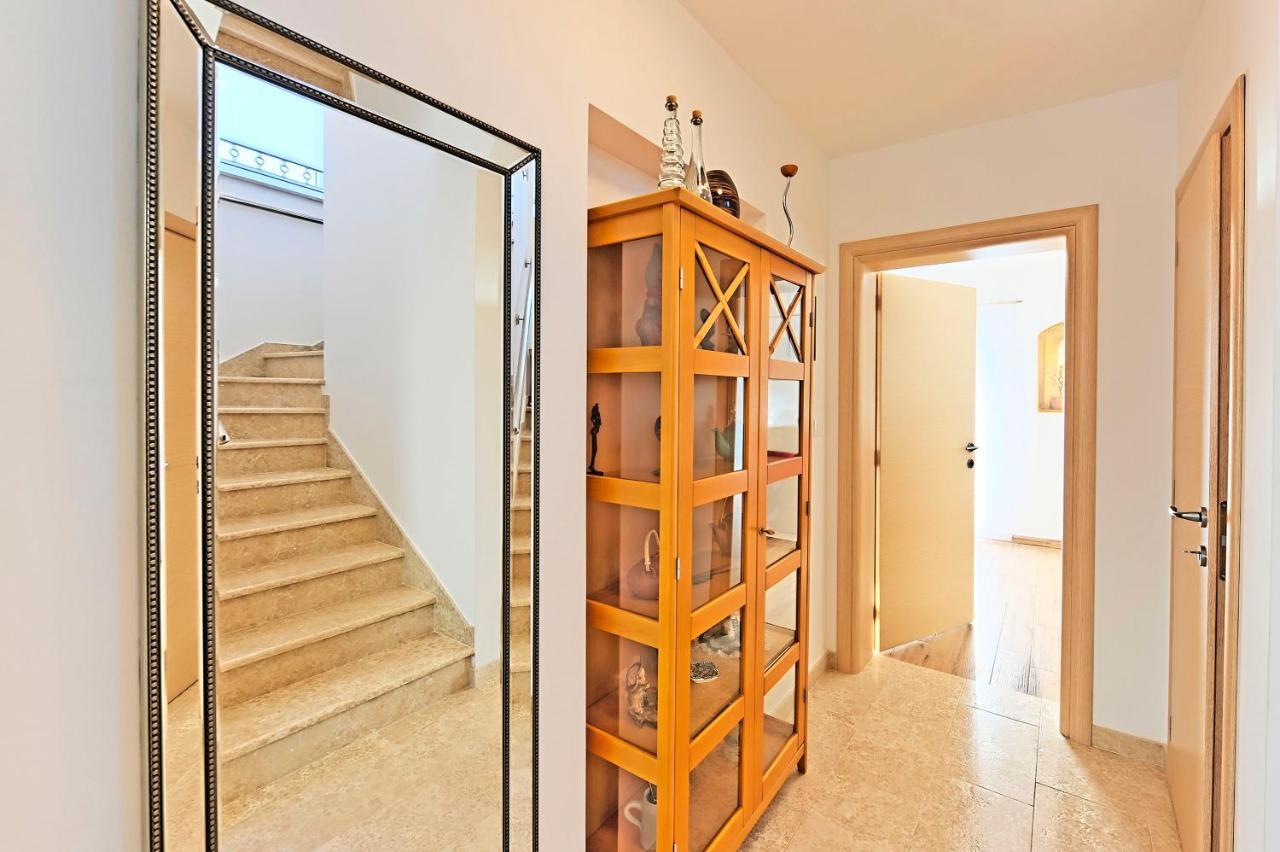 Casa Tara Three-Bedroom Holiday Home Pola Esterno foto